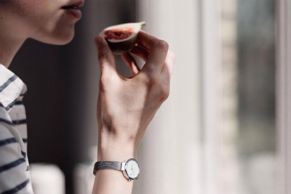 女士款手表批发—稳达时，源于生活的精致