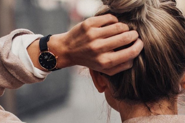 大理石时尚手表 优质皮带手表 ——稳达时厂家直销