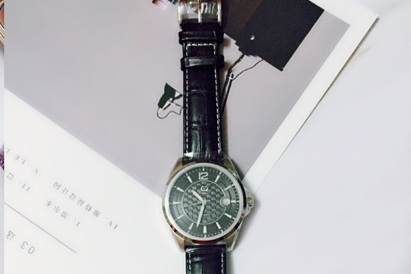 时尚手表款式定制 尽在手表厂家稳达时钟表