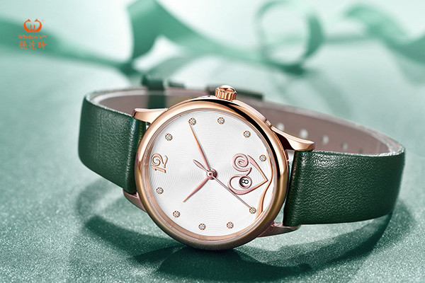 时尚达人休闲绿色皮带女士石英手表
